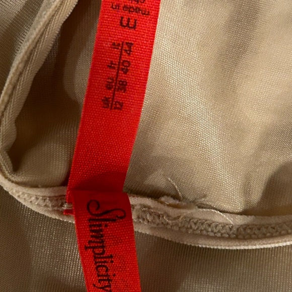 Spanx simplicity high waist shaper beige size medium - Picture 5 of 6